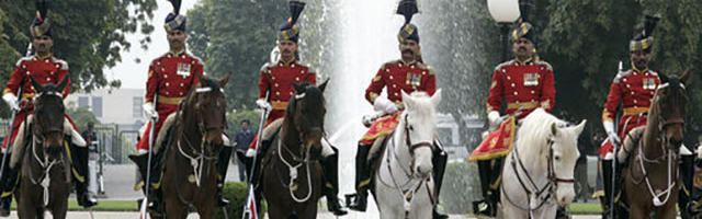 Cultura: Trooping the Colour: il compleanno della Regina