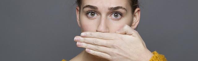 Acqua salata per una migliore pulizia dentale